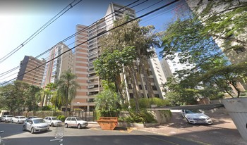 Condomínio Plaza Carlos Gomes em Campinas