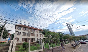 Condomínio Plinio Brasil Milano em Porto Alegre