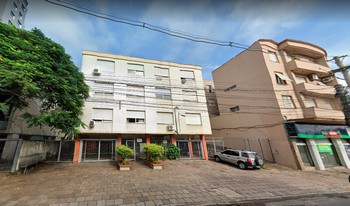 Condomínio Plinio Brasil Milano em Porto Alegre