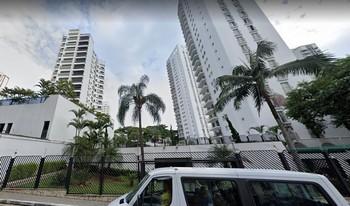 Condomínio Rafaello E Ticiano em São Paulo