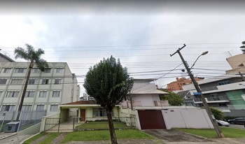 Condomínio Remy Merlin em Curitiba