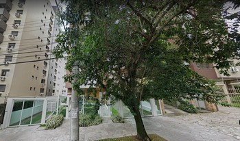 Condomínio Reserva De Queiroz em Porto Alegre