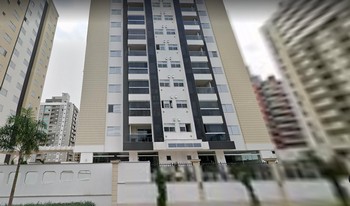 Condomínio Edifício Residêncial E Comercial Veneziano