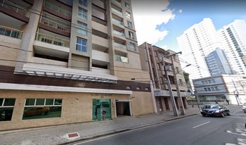 Condomínio Residêncial Odette Laporte em Curitiba
