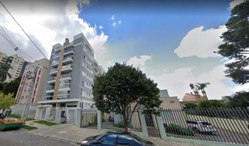 Condomínio Residêncial Trinita em Curitiba