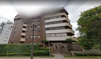 Condomínio Revedin em Curitiba