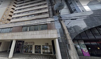 Condomínio Rubens Bailao Leite em Curitiba
