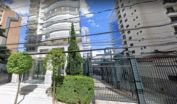 Condomínio Saint Paul em São Paulo