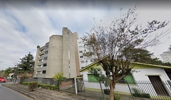 Condomínio Saint Tropez em Curitiba