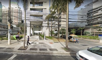 Condomínio São Paulo Trade Building em São Paulo