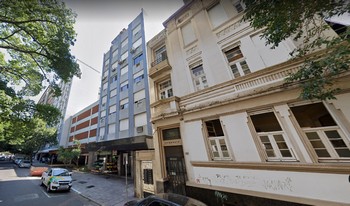 Condomínio Sennador Annibal Di Primio Beck em Porto Alegre