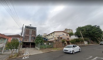 Condomínio Serrate's em Porto Alegre