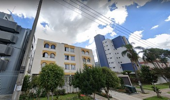 Condomínio Simone Ii em Curitiba