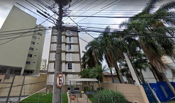 Condomínio Souza Franco em Curitiba