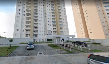 Condomínio Edifício Stare