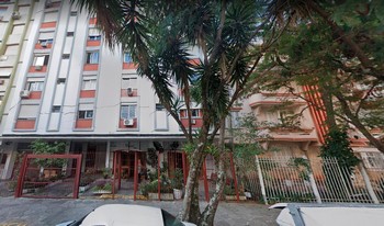 Condomínio Sumaré em Porto Alegre
