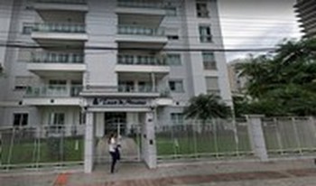 Imagem de fundo do Condomínio Torre De Murano em Joinville