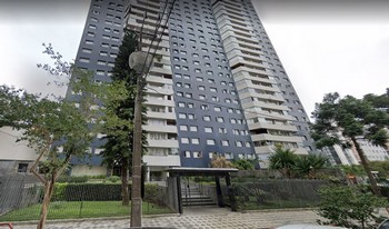 Condomínio Torre Velaska em Curitiba