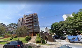 Condomínio Toulon em Curitiba