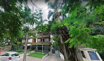 Condomínio Velasquez em Porto Alegre