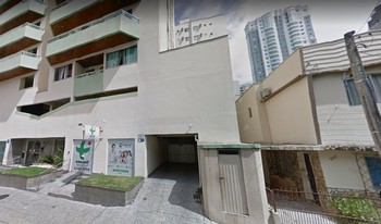 Imagem de fundo do Condomínio Village em Balneário Camboriú