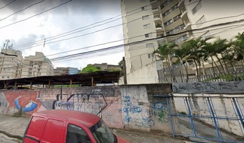 Condomínio Villaggio Di Ravena em São Paulo