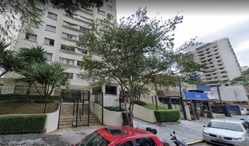 Condomínio Ville De France em São Paulo