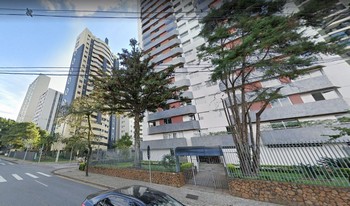 Condomínio Vincennes em Curitiba
