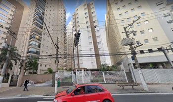 Condomínio Vinte E Oito De Maio em São Paulo