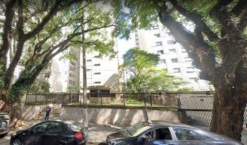 Condomínio Walter Putz em São Paulo