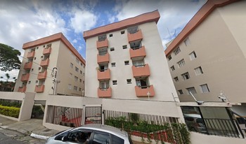 Condomínio s Tatiana Isabel Cristina E Celina em São Paulo