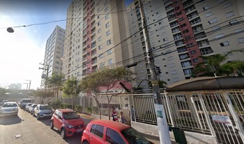Condomínio Jardins Do Bresser em São Paulo