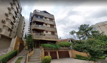 Condomínio Maison Toulouse em Porto Alegre
