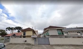 Condomínio Maria Alice em Curitiba