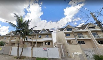 Condomínio Maria Schilipacke em Curitiba