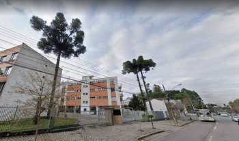 Condomínio Parque Residêncial Bom Jesus em Curitiba