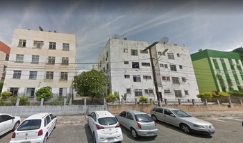 Condomínio Parque Residêncial Dos Bancários - Bloco 67-d em Salvador