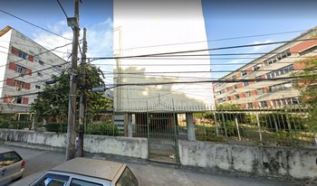 Condomínio Residêncial Agamenon Magalhães em Rio De Janeiro