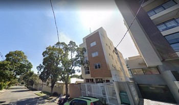 Condomínio Residêncial Alamos em Curitiba