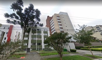 Condomínio Residêncial Anhanguera em Curitiba