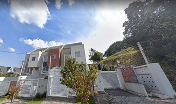 Condomínio Residêncial Barigui Garden em Curitiba