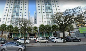 Condomínio Residêncial Beverly Hills em Curitiba