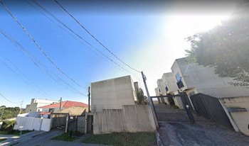 Condomínio Residêncial Cachoeira I em Curitiba