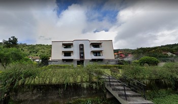 Imagem de fundo do Condomínio Residêncial Castelanea em Petrópolis