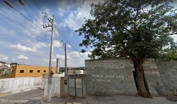 Imagem de fundo do Condomínio Residêncial Colinas De Poa Ii em Poa