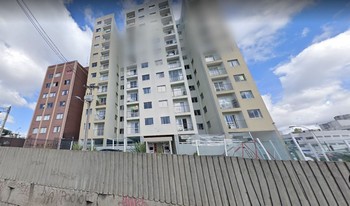 Condomínio Residêncial Edifício Maria Julia em Curitiba