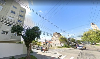 Condomínio Residêncial Ilizone Ganho em Curitiba