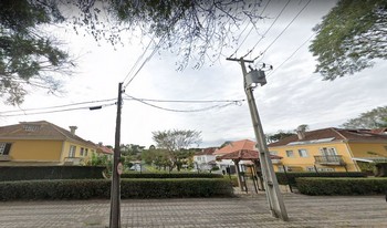 Condomínio Residêncial Luiz De Camões em Curitiba