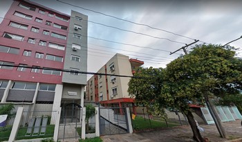 Condomínio Residêncial Montmartre em Porto Alegre