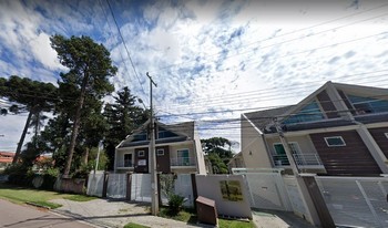Imagem de fundo do Condomínio Residêncial Morada Do Bosque em Curitiba